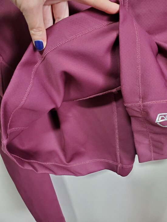 BORN PRIMITIVE Convertible Pullover Hoodie 1/2 Zip Cropped Sangria Women's XL - Picture 8 of 13